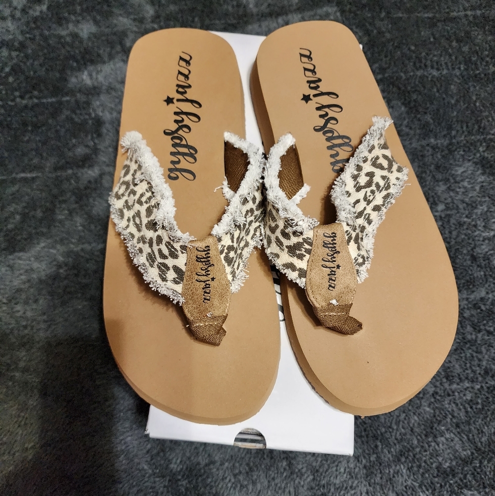 Women's flip flops